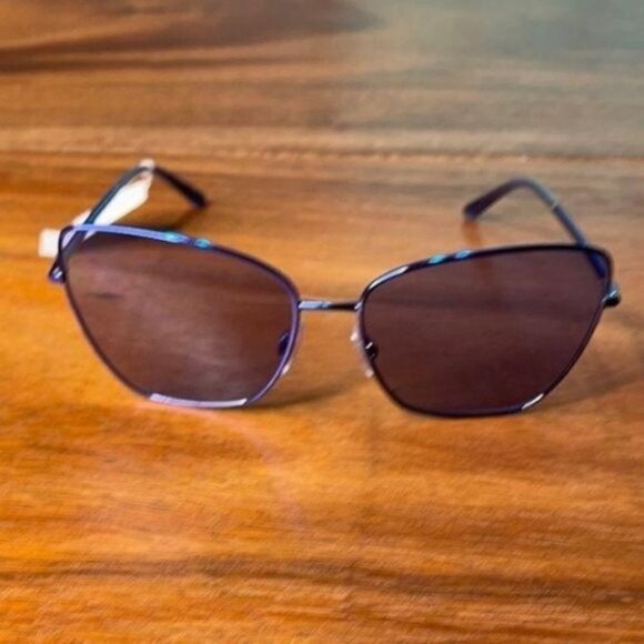NWT Dolce & Gabbana Blue Cat Eye Oversized Sunglasses